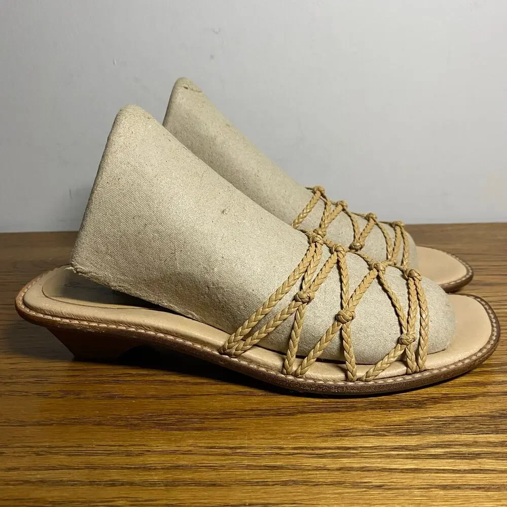 Tommy Bahama Womens 7.5M Multi-strap Knotted Braided Rope Cords Low Heel Spain